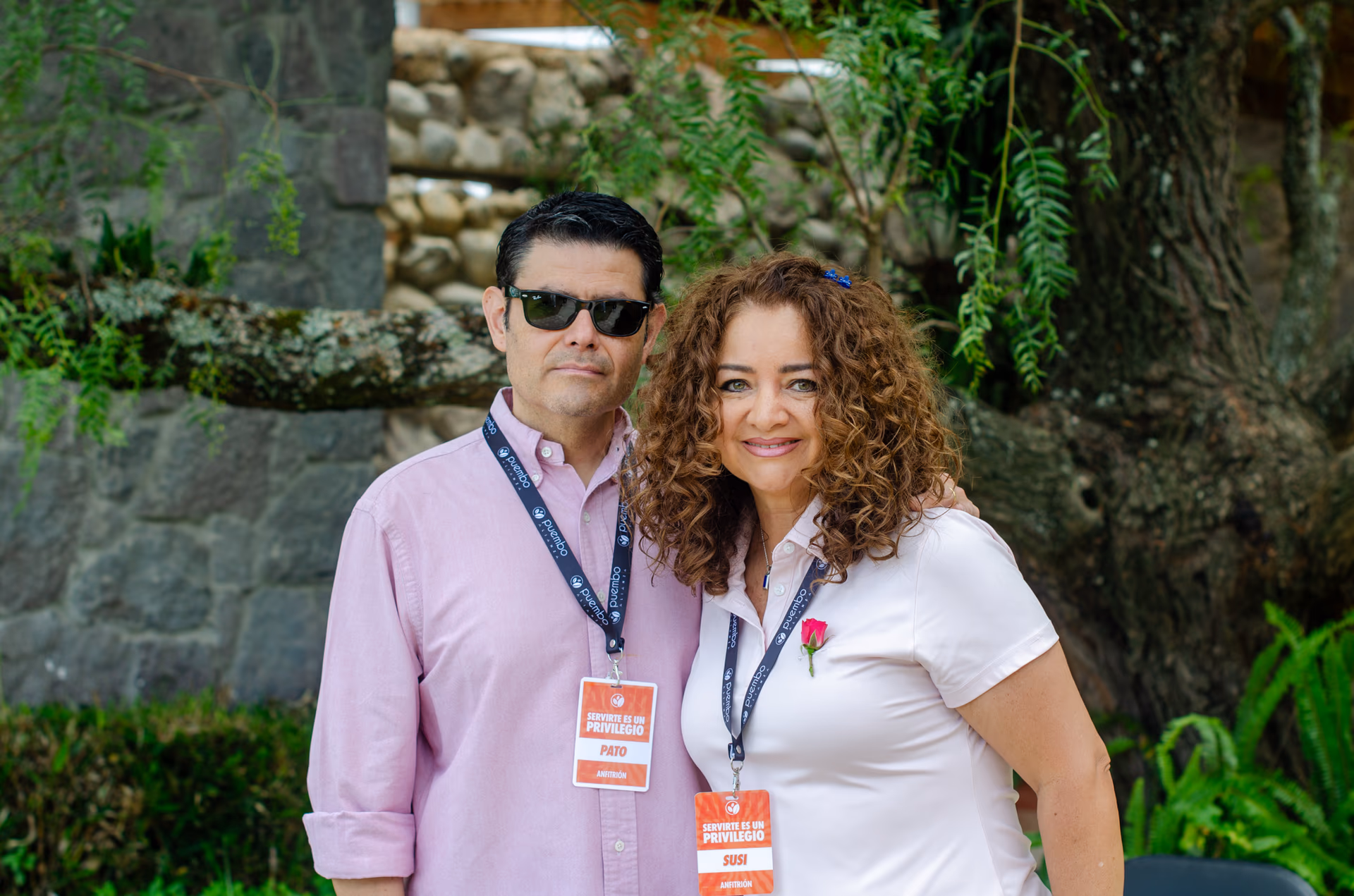 Voluntarios de apoyo en un evento de la iglesia